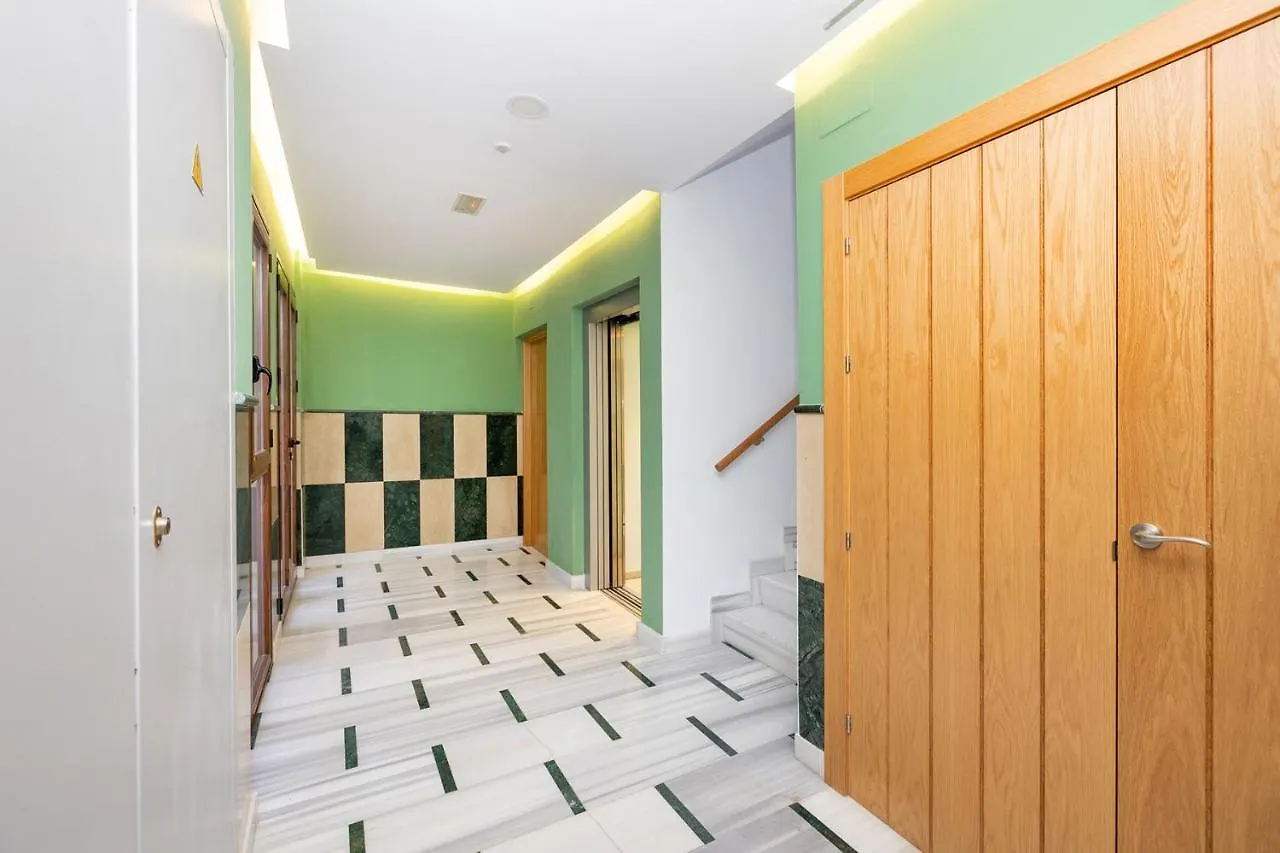 Grace Apartments - 3 Bedroom City Centre Granada